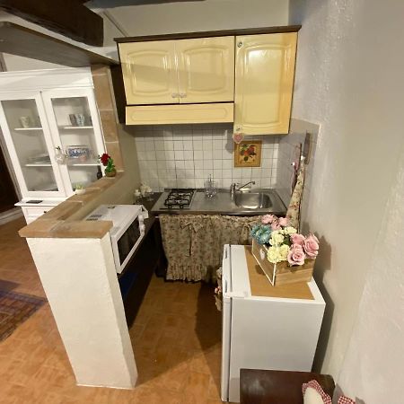 Torre Iolanda Bed & Breakfast Campagnano Di Roma Dış mekan fotoğraf