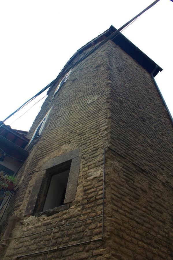 Torre Iolanda Bed & Breakfast Campagnano Di Roma Dış mekan fotoğraf